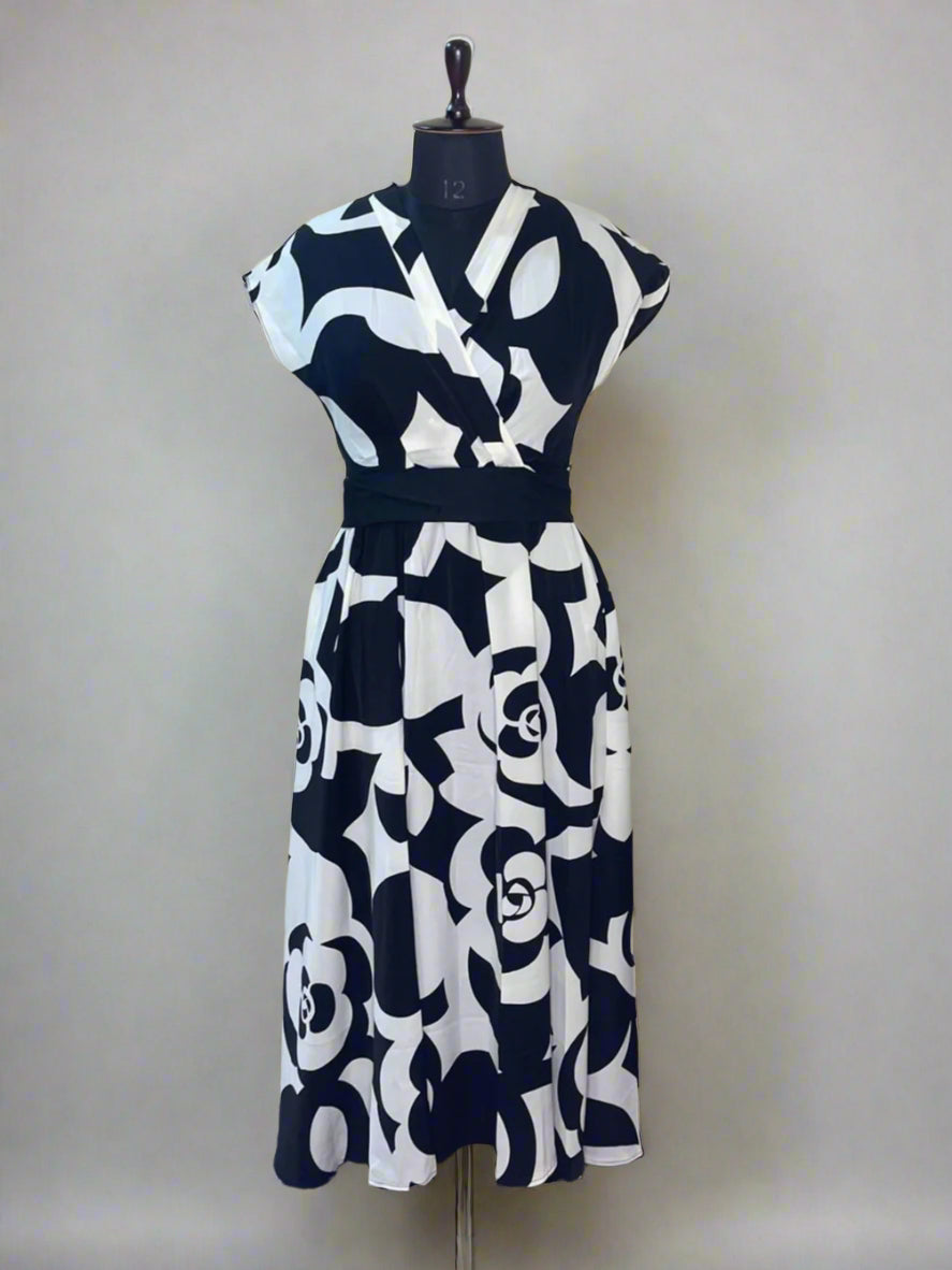 Black-White  Abstract Dress