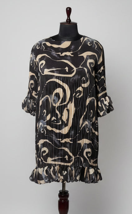 Swirl Short Pleated Dress